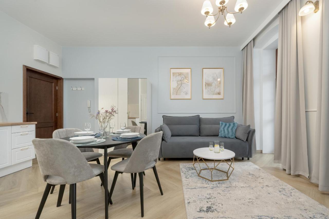 Sniadeckich 47 By Renters