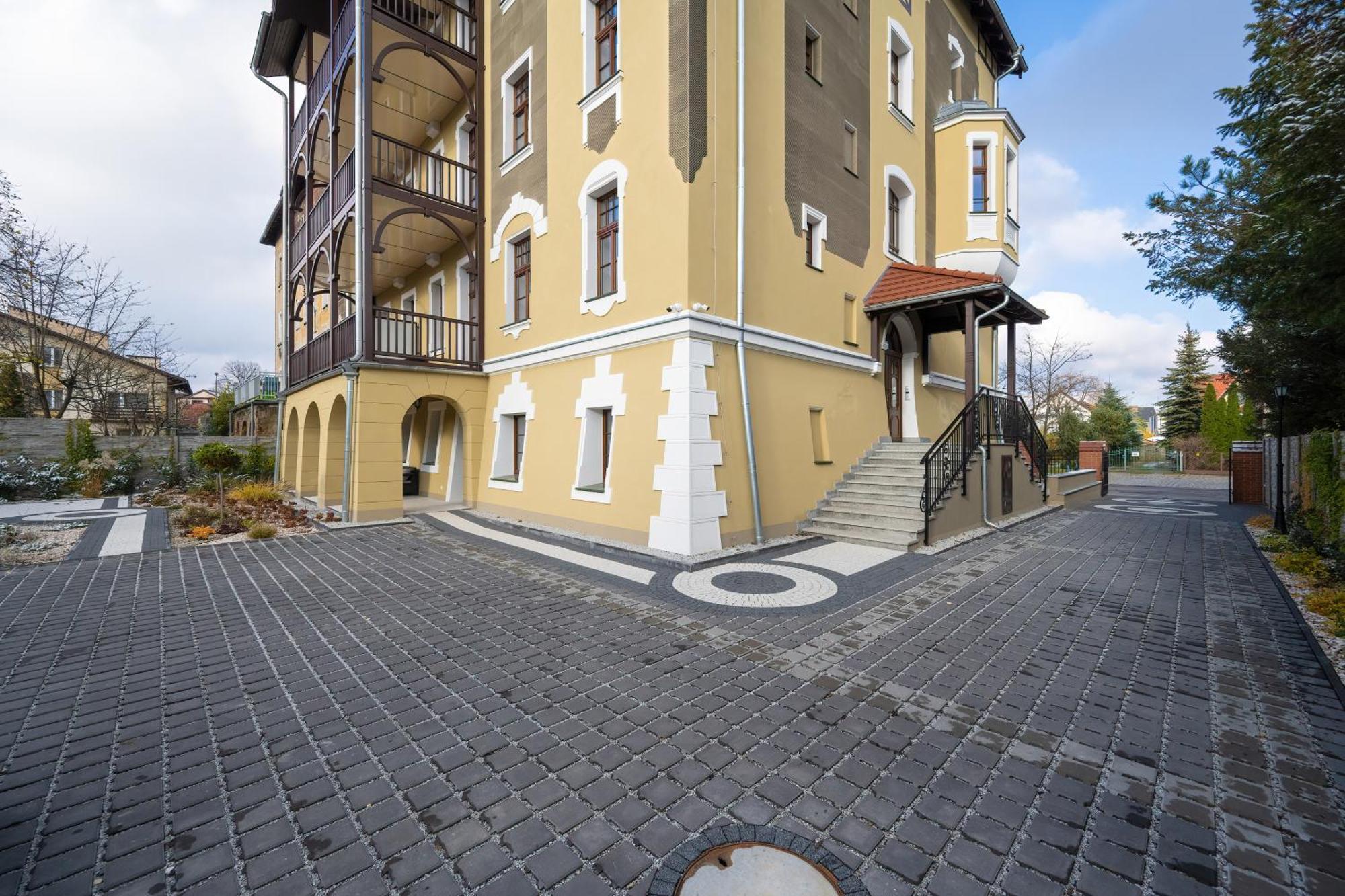 Aparthotel Sniadeckich 47 By Renters Breslau