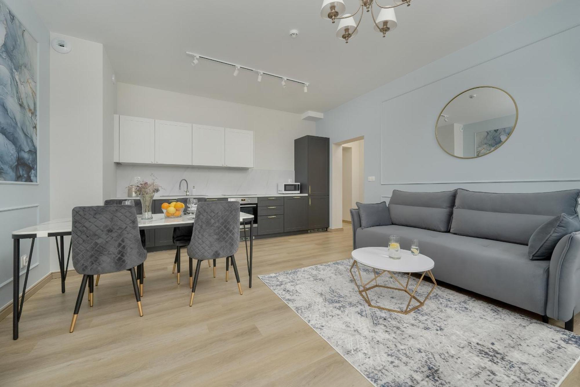 Aparthotel Sniadeckich 47 By Renters *